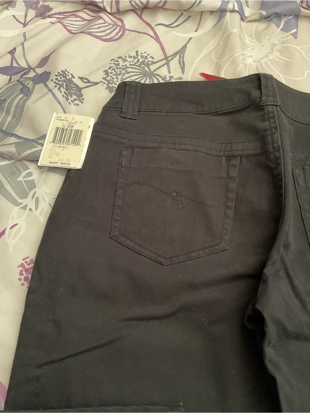 Vintage Guess Women's Black Flare Stretch Jeans - Picture 3 of 4